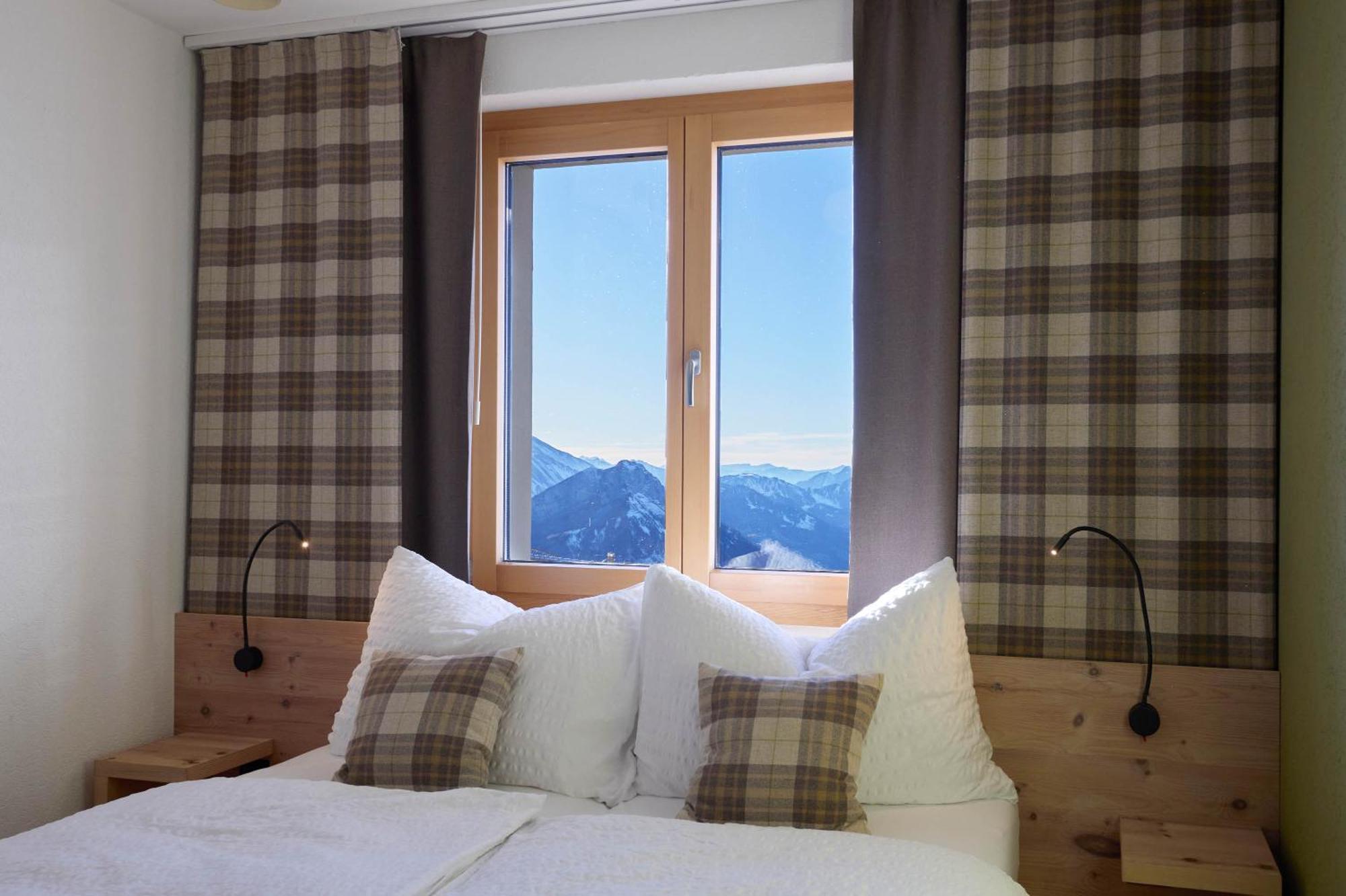 Fronalpstock Hotel & Restaurant Stoos Szoba fotó